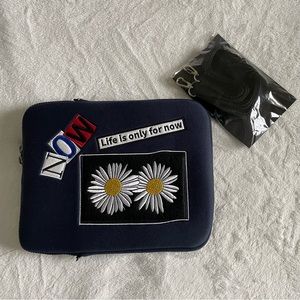 NWOT 9.7 x 11” cute tablet pouch